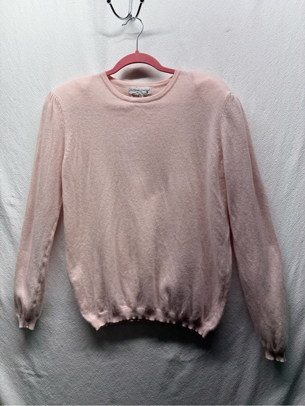 VTG Y2K Soft Pink Cashmere Crewneck Sweater Subtle Puff Shoulders Cottagecore